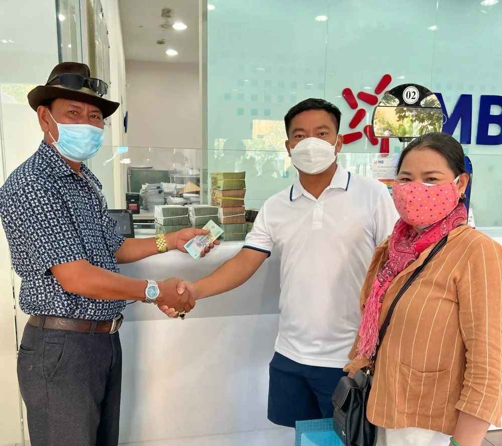 Đất Vàng Phan Thiết tự hào đã thực hiện hơn 500 giao dịch bất động sản tại Phan Thiết